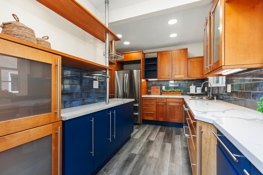 2619 Montclair St - View of the Entire Kitchen