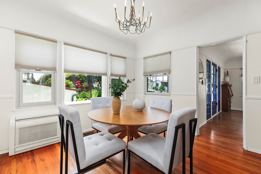 2619 Montclair St - Dining Room Area with Large Windows