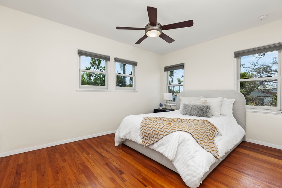 2619 Montclair St -Third Bedroom