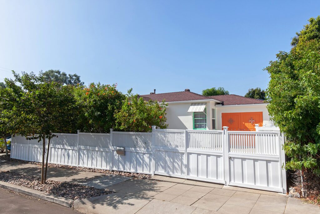 front of 1404 Felton Street